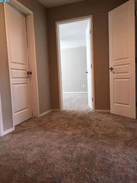2233 E La Vida Ave, Visalia, CA 93292 photo 27