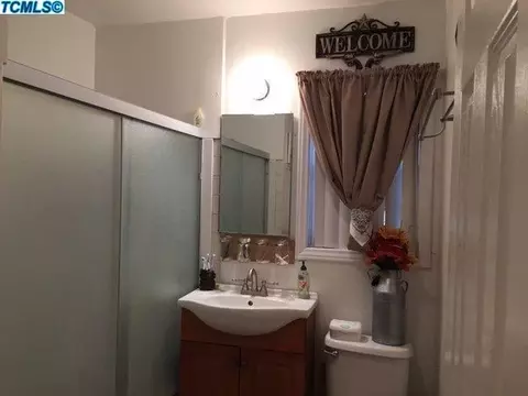 19524 Richardson Rd, Strathmore, CA 93267 photo 7