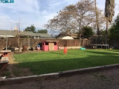 19524 Richardson Rd, Strathmore, CA 93267 photo 9