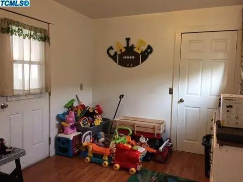 19524 Richardson Rd, Strathmore, CA 93267 photo 8