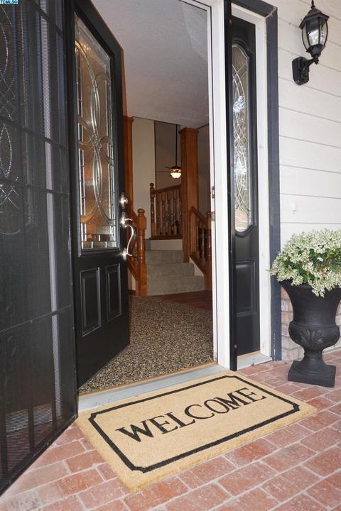 285 Jackson Ave, Tulare, CA 93274 photo 5