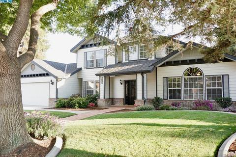 285 Jackson Ave, Tulare, CA 93274 photo 3