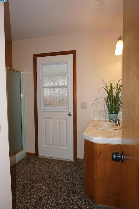 285 Jackson Ave, Tulare, CA 93274 photo 17