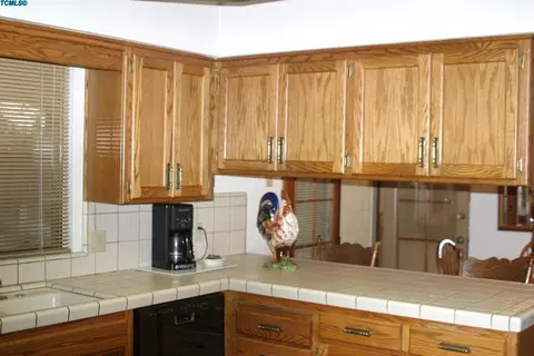 3112 E Birch Ave, Visalia, CA 93292 photo 11