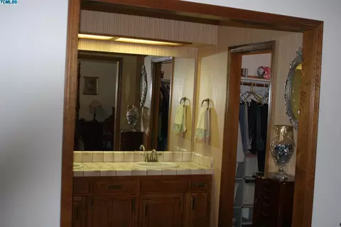 3112 E Birch Ave, Visalia, CA 93292 photo 18