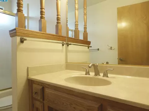 1937 E Paradise Ave, Visalia, CA 93292 photo 19