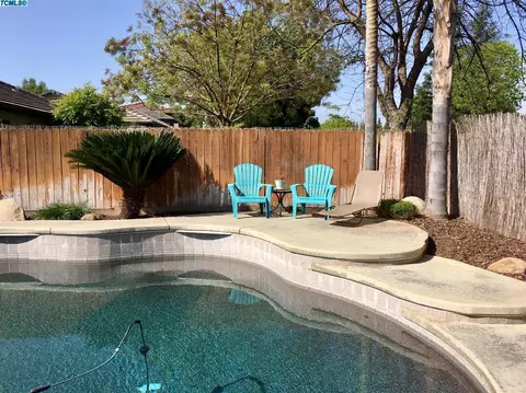 2338 E Beech Ct, Visalia, CA 93292 photo 36