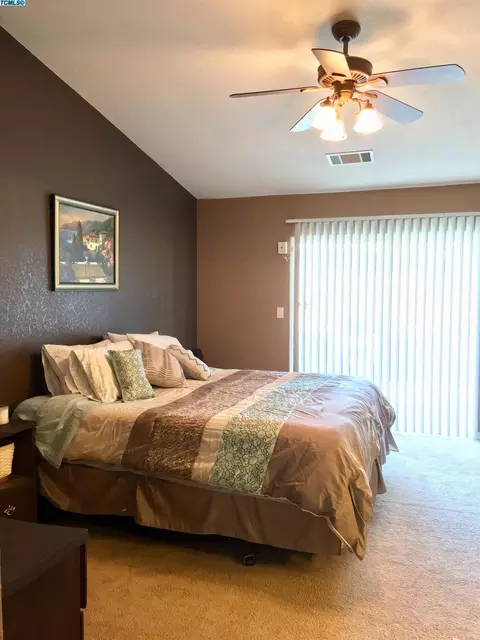 2338 E Beech Ct, Visalia, CA 93292 photo 15