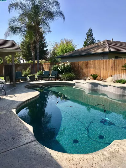 2338 E Beech Ct, Visalia, CA 93292 photo 35
