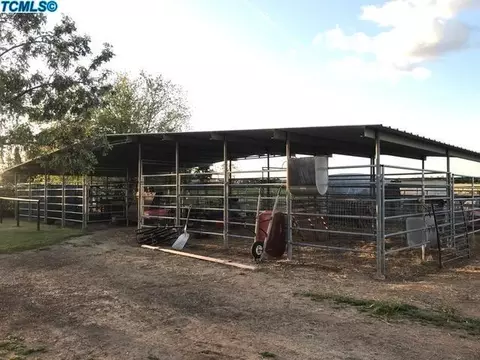 5749 Road 234, Ducor, CA 93218 photo 10