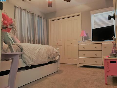1215 E Fairview Ave, Tulare, CA 93274 photo 21