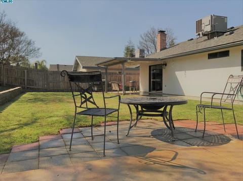 1215 E Fairview Ave, Tulare, CA 93274 photo 28