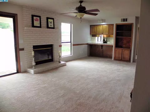 3227 Renn Ave, Clovis, CA 93611 photo 8