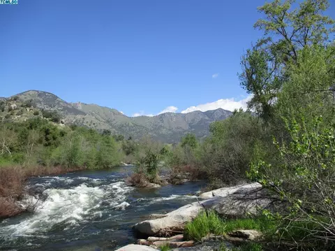 42883 Sierra Dr, Three Rivers, CA 93271 photo 12