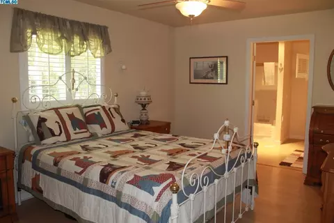 45405 S Fork Dr, Three Rivers, CA 93271 photo 10