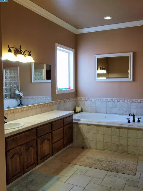 766 Davis Ave, Exeter, CA 93221 photo 32