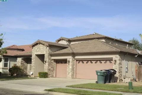 1712 Firestone Dr, Tulare, CA 93274 photo 2