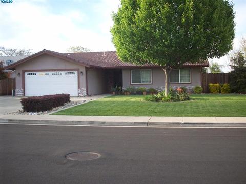 2038 E Mary Ave, Visalia, CA 93292 photo 1