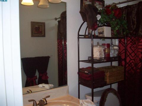 2038 E Mary Ave, Visalia, CA 93292 photo 19