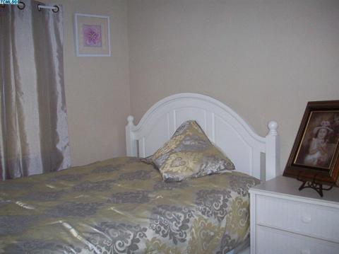 2038 E Mary Ave, Visalia, CA 93292 photo 20