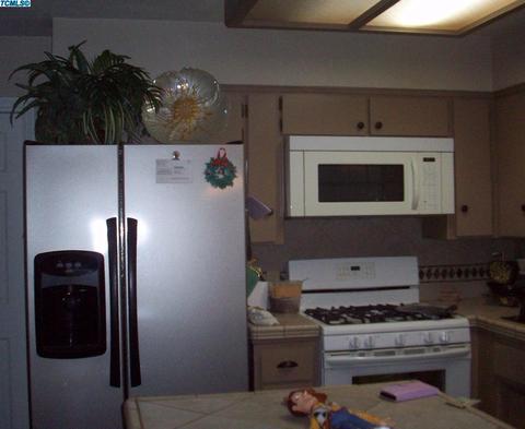 2038 E Mary Ave, Visalia, CA 93292 photo 8