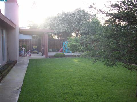 2038 E Mary Ave, Visalia, CA 93292 photo 23