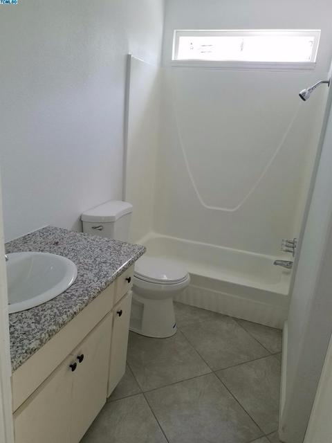 172 S Newman Rd, Tipton, CA 93272 photo 11