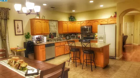 1029 Golf Ave, Lemoore, CA 93245 photo 15