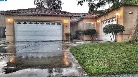 1029 Golf Ave, Lemoore, CA 93245 photo 1