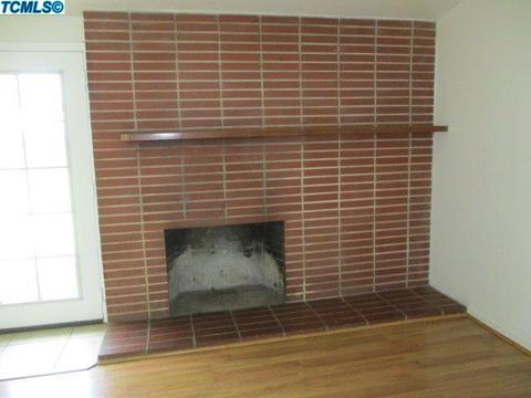 908 E Myrtle St, Hanford, CA 93230 photo 6