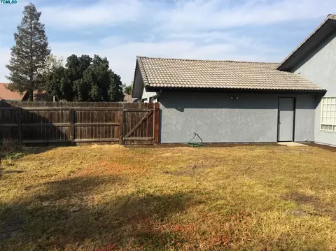 1295 E Richard Smith Ave, Tulare, CA 93274 photo 20