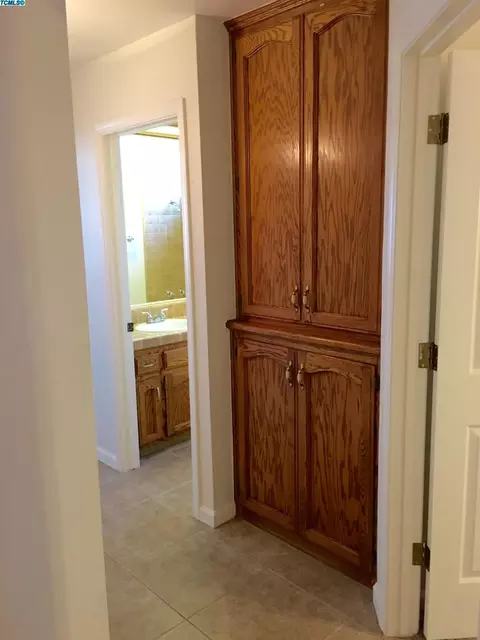 1295 E Richard Smith Ave, Tulare, CA 93274 photo 11