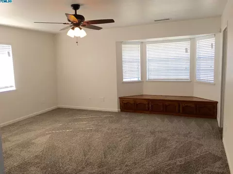 1295 E Richard Smith Ave, Tulare, CA 93274 photo 14