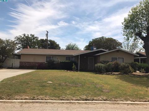 8623 E Ostler St, Selma, CA 93662 photo 1