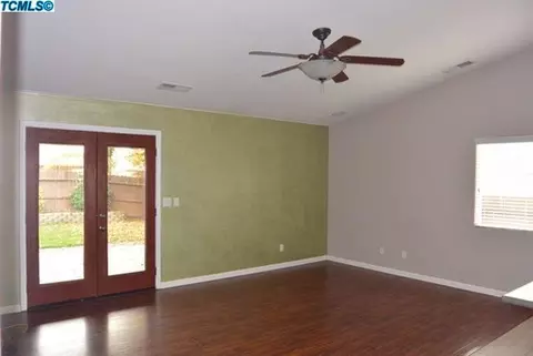 3022 N Mendonca St, Visalia, CA 93291 photo 11