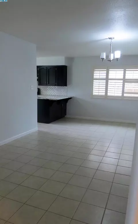 3115 W Beech Ave, Visalia, CA 93277 photo 7