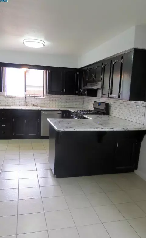3115 W Beech Ave, Visalia, CA 93277 photo 11