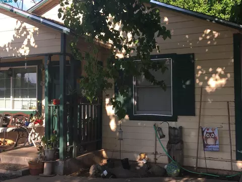 431 N Orange Ave, Exeter, CA 93221 photo 2