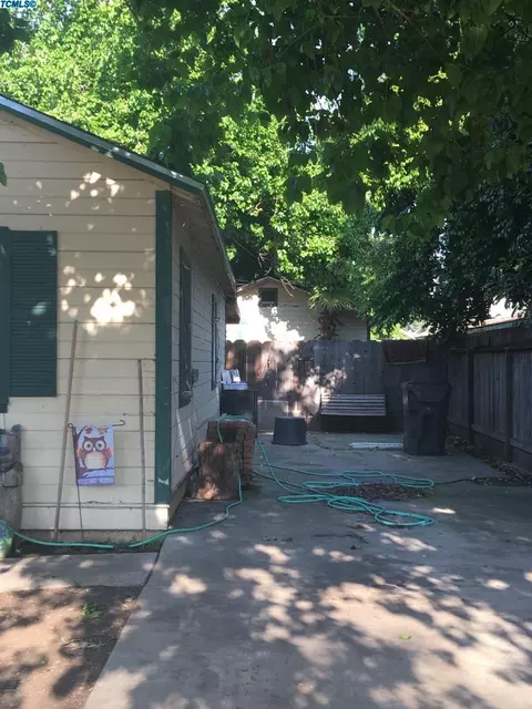 431 N Orange Ave, Exeter, CA 93221 photo 4