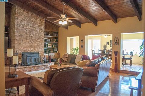 3326 E Prosperity Ave, Tulare, CA 93274 photo 11