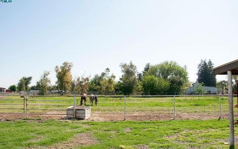 3326 E Prosperity Ave, Tulare, CA 93274 photo 44