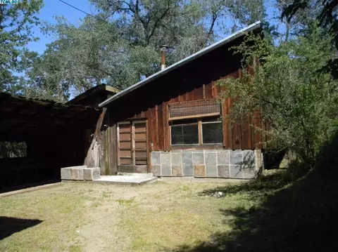 42486 Sierra Dr, Three Rivers, CA 93271 photo 1