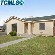 498 N Bates Ave, Dinuba, CA 93618 photo 3