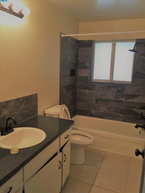 1447 Quandt Dr, Lemoore, CA 93245 photo 11