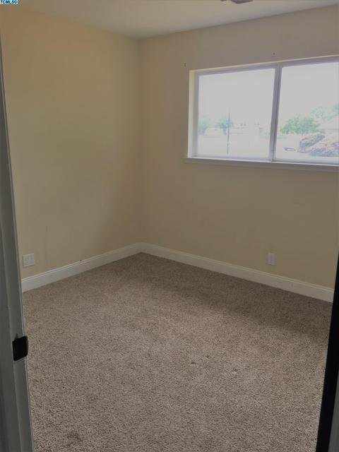 1447 Quandt Dr, Lemoore, CA 93245 photo 12
