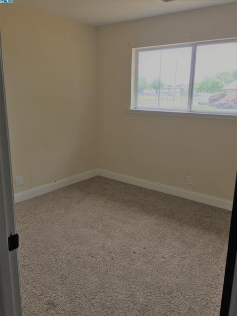 1447 Quandt Dr, Lemoore, CA 93245 photo 13