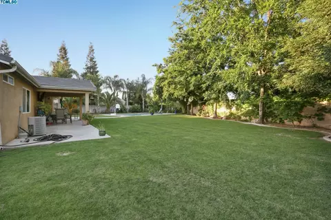 2836 E Seeger Ct, Visalia, CA 93292 photo 27