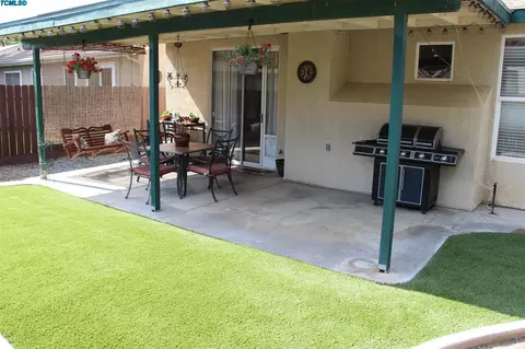 4337 E Westcott Ave, Visalia, CA 93292 photo 20