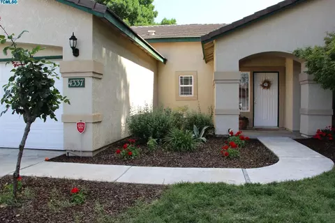 4337 E Westcott Ave, Visalia, CA 93292 photo 3