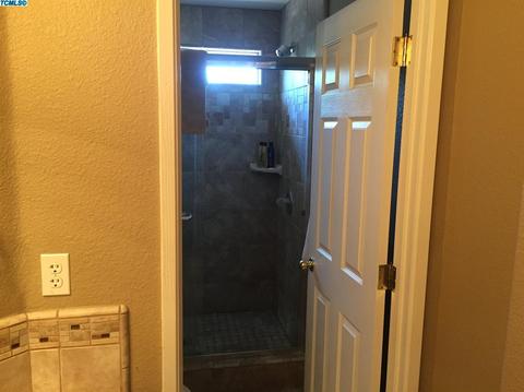 4101 E Cambridge Ave, Visalia, CA 93292 photo 15
